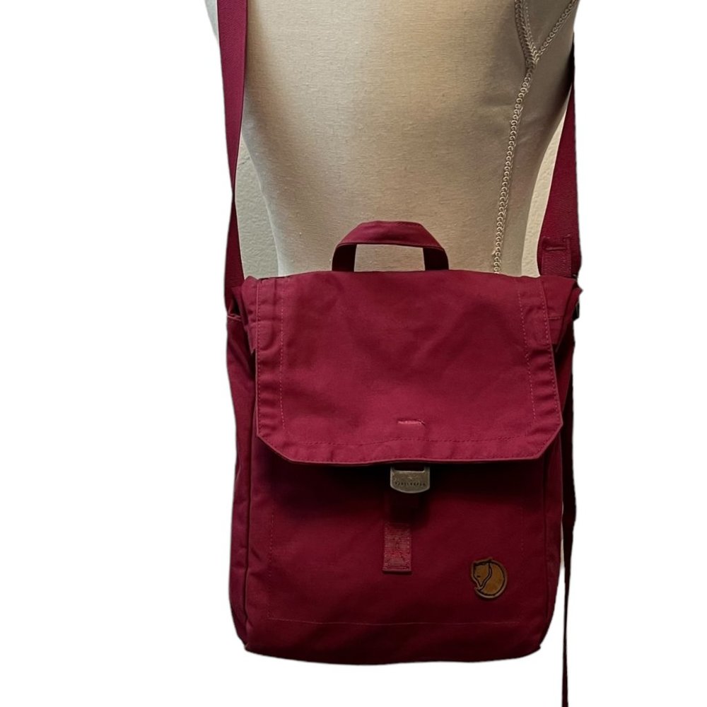 Fjallraven G-1000 FOLDSACK NO 3 Bag Red Crossbody Messenger Bag - Picture 1 of 13